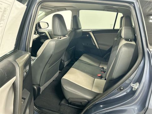 Used 2014 Toyota RAV4 Limited image 20
