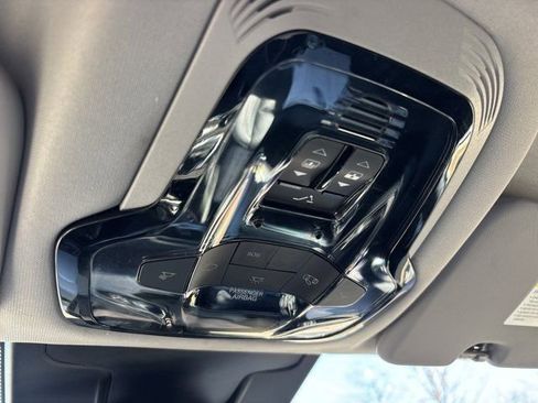 Used 2021 Alfa Romeo Stelvio Ti image 44