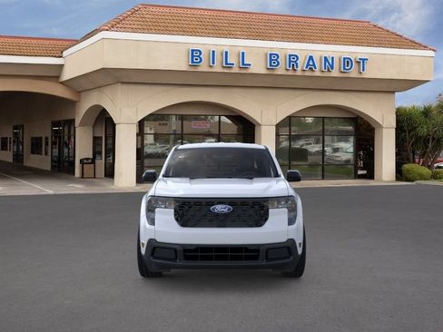 New 2026 Ford Maverick XLT w/ XLT Luxury Package FWD image 8