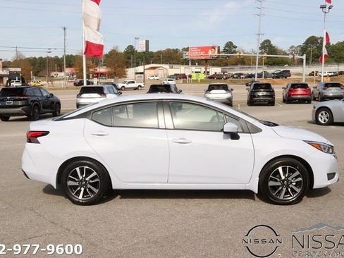 New 2025 Nissan Versa SV w/ Trunk Package image 4