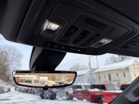 Used 2023 GMC Sierra 2500 Denali w/ Denali Ultimate Package image 19