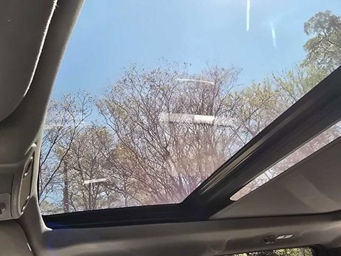 Used 2015 Ford F150 Lariat w/ Equipment Group 501A Mid image 30