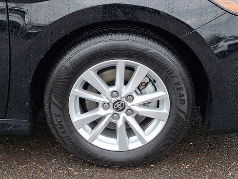 Certified 2025 Toyota Camry LE image 8