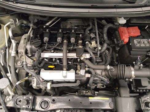 Used 2025 Nissan Versa S w/ Trunk Package image 30