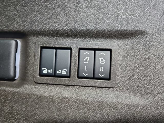Used 2026 GMC Yukon XL Elevation w/ LPO, Floor Liner Package RWD image 46
