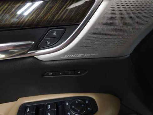 Used 2021 Cadillac XT6 Sport w/ Platinum Package image 16