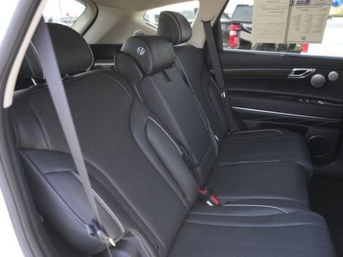 Used 2025 Genesis GV80 2.5T Prestige image 17