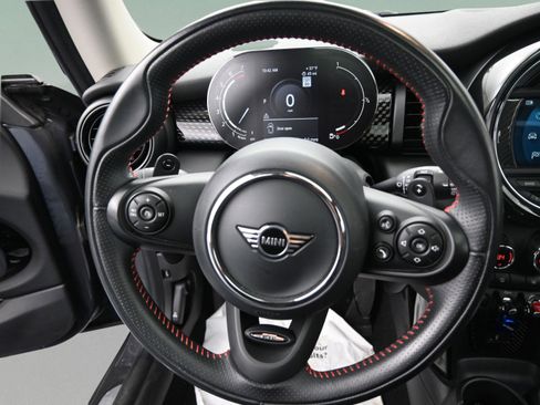 Used 2021 MINI Cooper S w/ 6.5" Touchscreen Package image 42