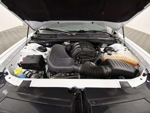 Used 2022 Dodge Challenger GT image 10