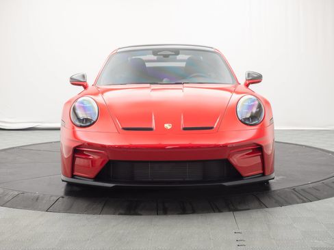 Certified 2026 Porsche 911 GT3 RWD image 8