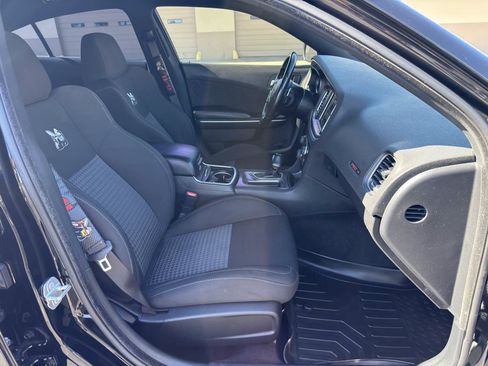 Used 2020 Dodge Charger Scat Pack RWD image 19