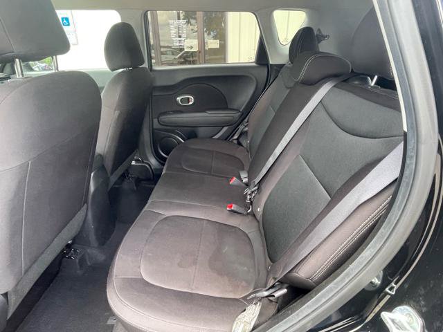 Used 2018 Kia Soul FWD image 13