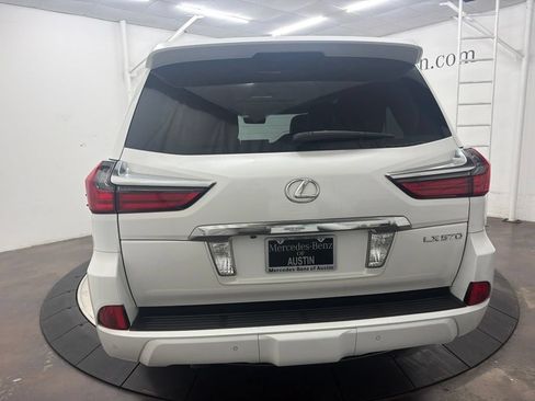 Used 2016 Lexus LX 570 4WD w/ Luxury Package image 6