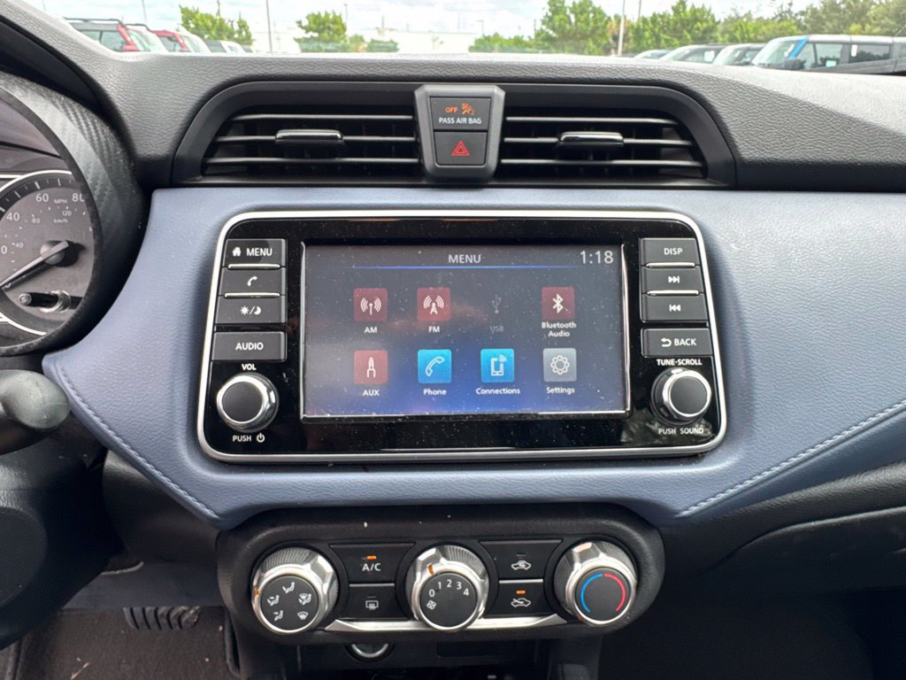 Used 2024 Nissan Versa SV FWD image 12