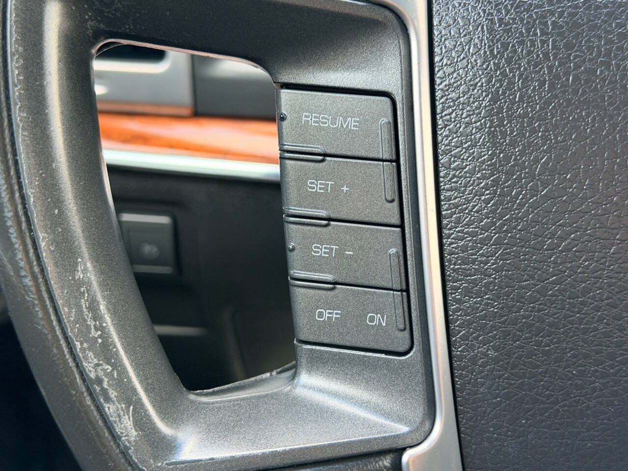 Used 2012 Lincoln MKZ FWD image 31