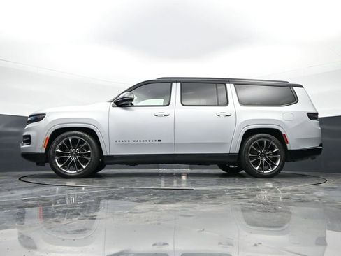 Used 2024 Jeep Grand Wagoneer L Series III w/ Quick Order Packagew 28T AWD/4WD image 41