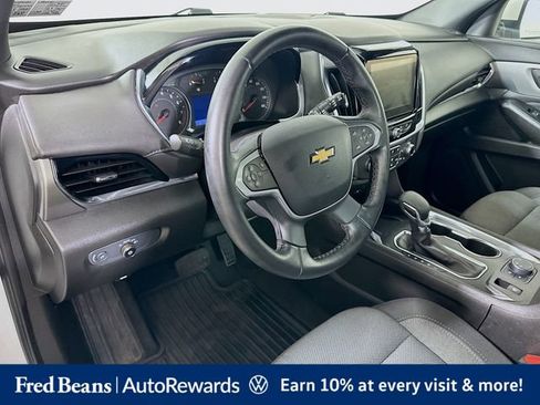 Used 2023 Chevrolet Traverse LT AWD/4WD image 12