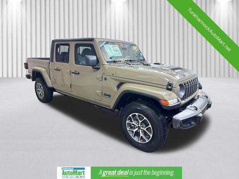New 2026 Jeep Gladiator Sport image 1