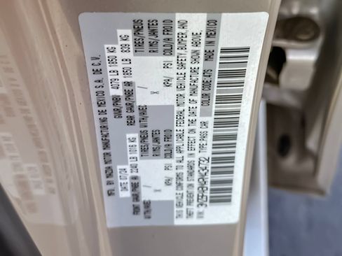 Used 2024 MAZDA MAZDA3 s FWD image 26