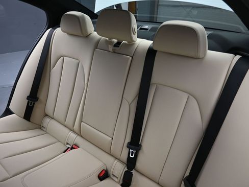 New 2026 BMW 330i Sedan w/ Premium Package RWD image 31