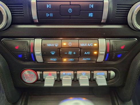 Used 2022 Ford Mustang Premium RWD image 7