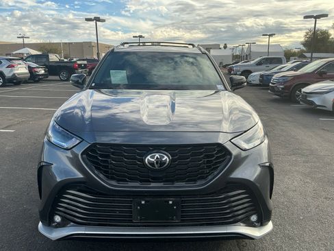 Certified 2023 Toyota Highlander XSE image 23