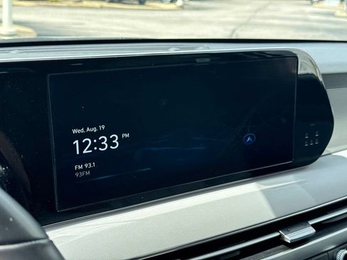 Used 2025 Hyundai Palisade SEL FWD image 43
