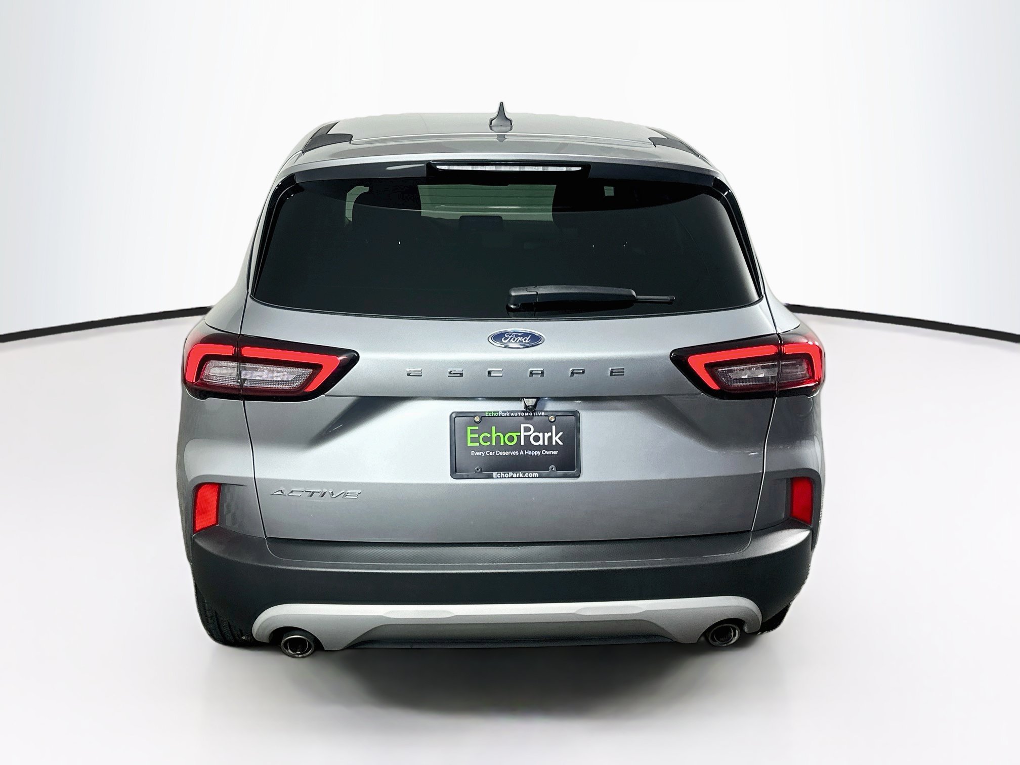 Used 2024 Ford Escape Active w/ Cold Weather Package FWD image 7