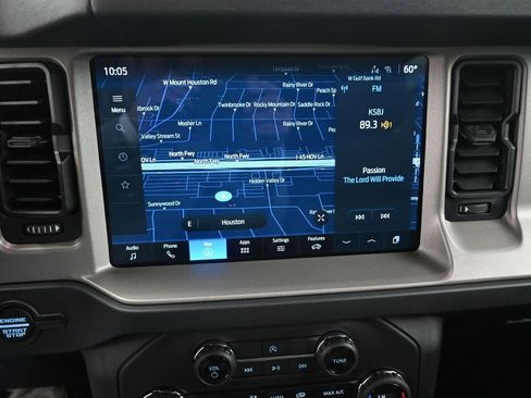 New 2025 Ford Bronco Outer Banks image 6