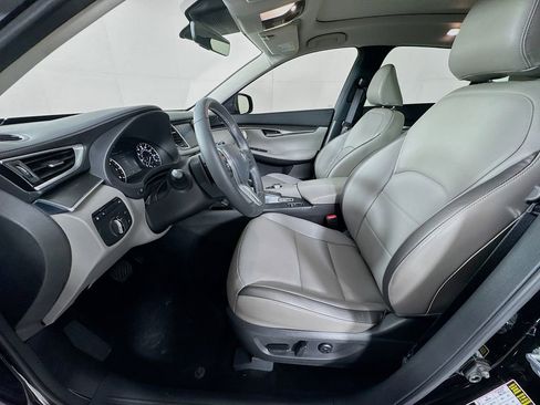 Certified 2025 INFINITI QX50 Luxe w/ Accent Package image 25