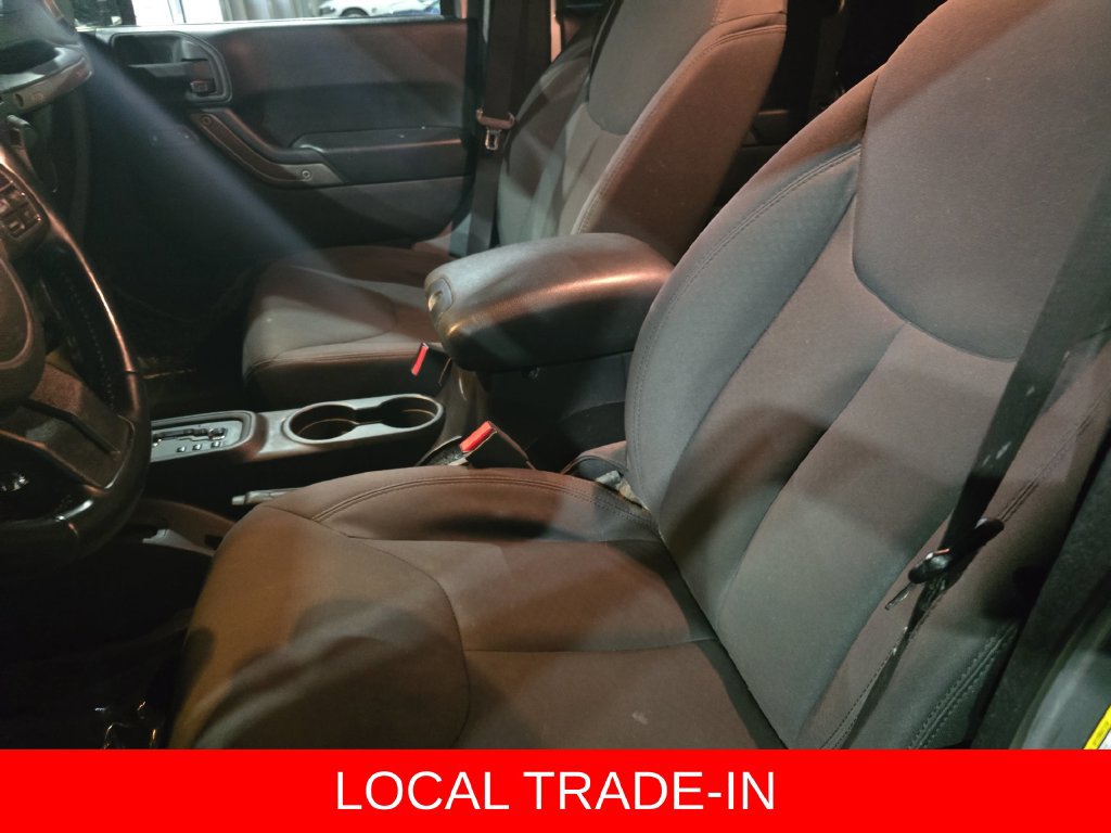 Used 2015 Jeep Wrangler Unlimited Sport w/ Quick Order Package 24S AWD/4WD image 14