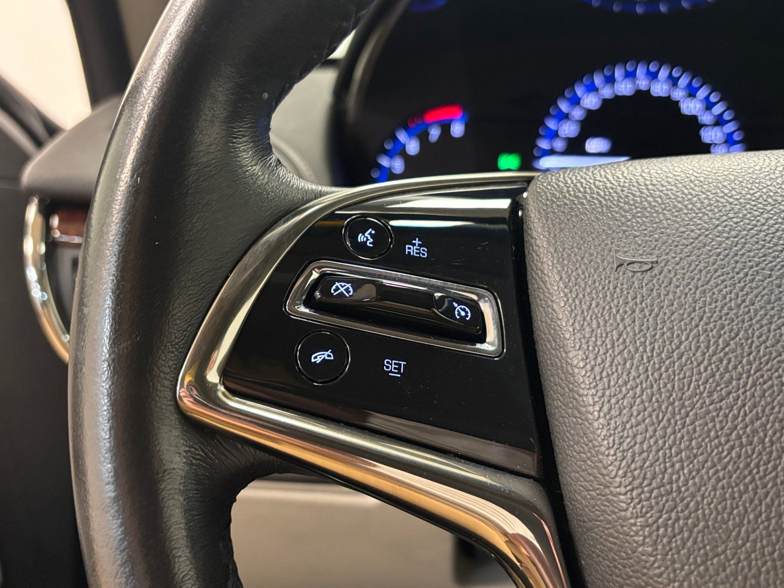 Used 2015 Cadillac ATS Luxury w/ Sun And Sound Package AWD/4WD image 26