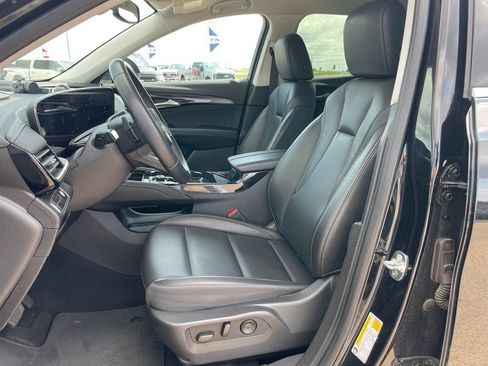 Used 2024 Buick Envision Preferred AWD/4WD image 7