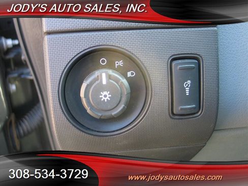 Used 2016 Ford F250 XL w/ Power Equipment Group image 5