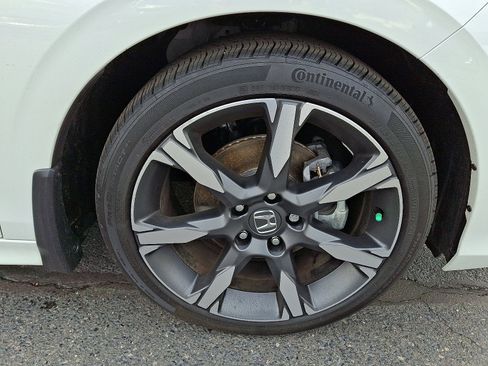 Used 2025 Honda Civic Sport Touring image 8