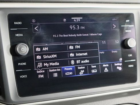 Used 2021 Volkswagen Atlas SE image 33