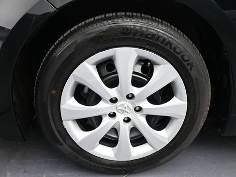 Used 2025 Toyota Corolla LE FWD image 25