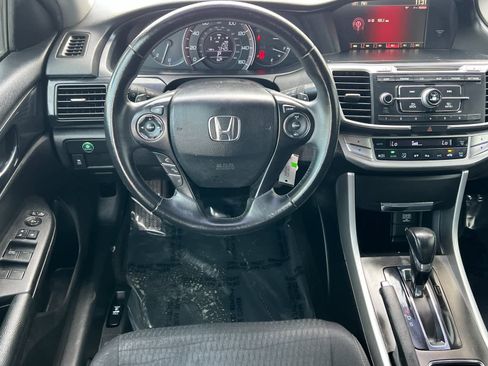 Used 2015 Honda Accord Sport image 14