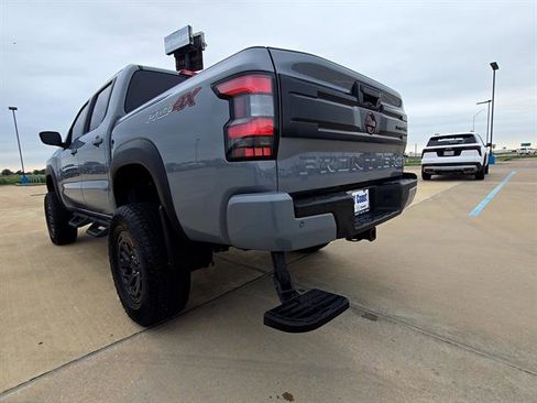 Used 2026 Nissan Frontier PRO-4X w/ Tow Package AWD/4WD image 27