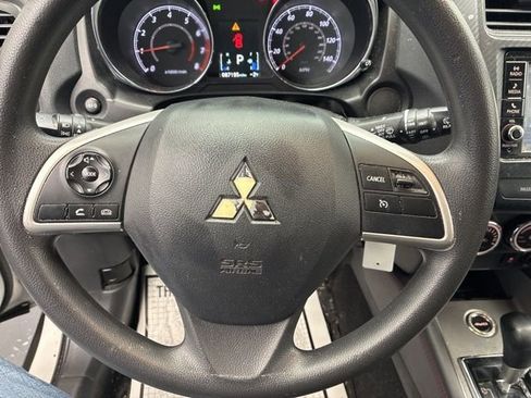 Used 2019 Mitsubishi Outlander Sport ES image 9