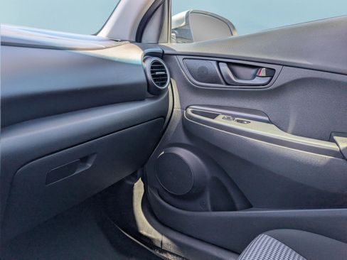 Used 2019 Hyundai Kona SEL FWD image 29