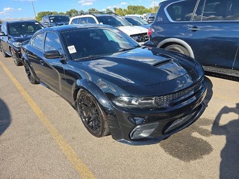 Used 2020 Dodge Charger Scat Pack RWD image 2
