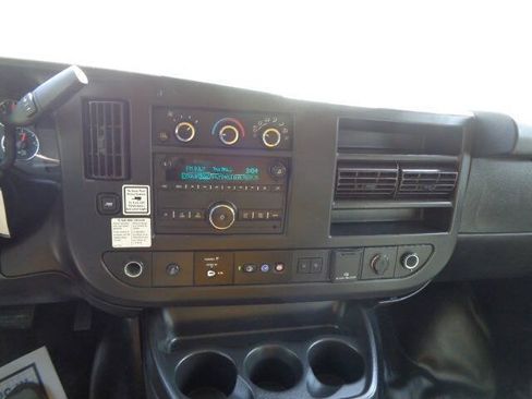 Used 2021 GMC Savana 3500 w/ Power Convenience Package RWD image 15