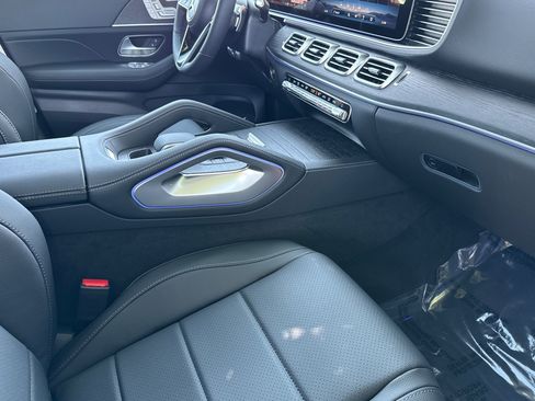 New 2026 Mercedes-Benz GLE 450 4MATIC image 16