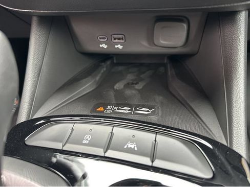 New 2026 Buick Envista Sport Touring w/ Convenience I Package FWD image 19