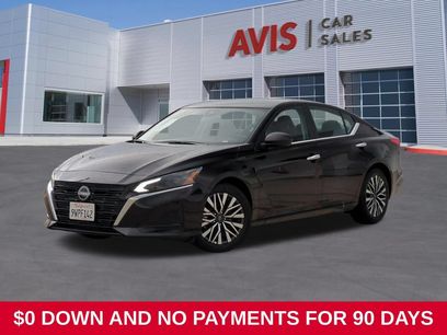Used 2025 Nissan Altima 2.5 SV