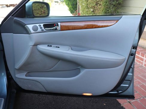 Used 2006 Lexus ES 330 FWD image 36