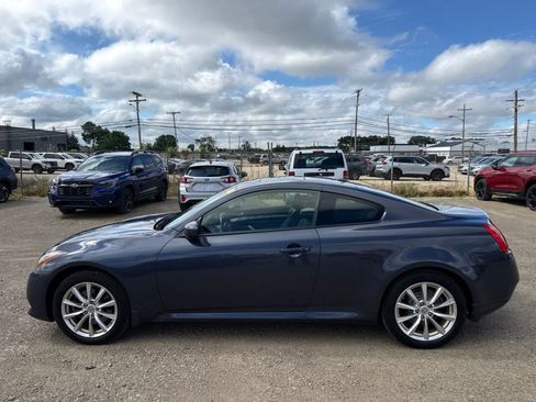 Used 2013 INFINITI G37 x Coupe w/ Premium Pkg AWD/4WD image 12
