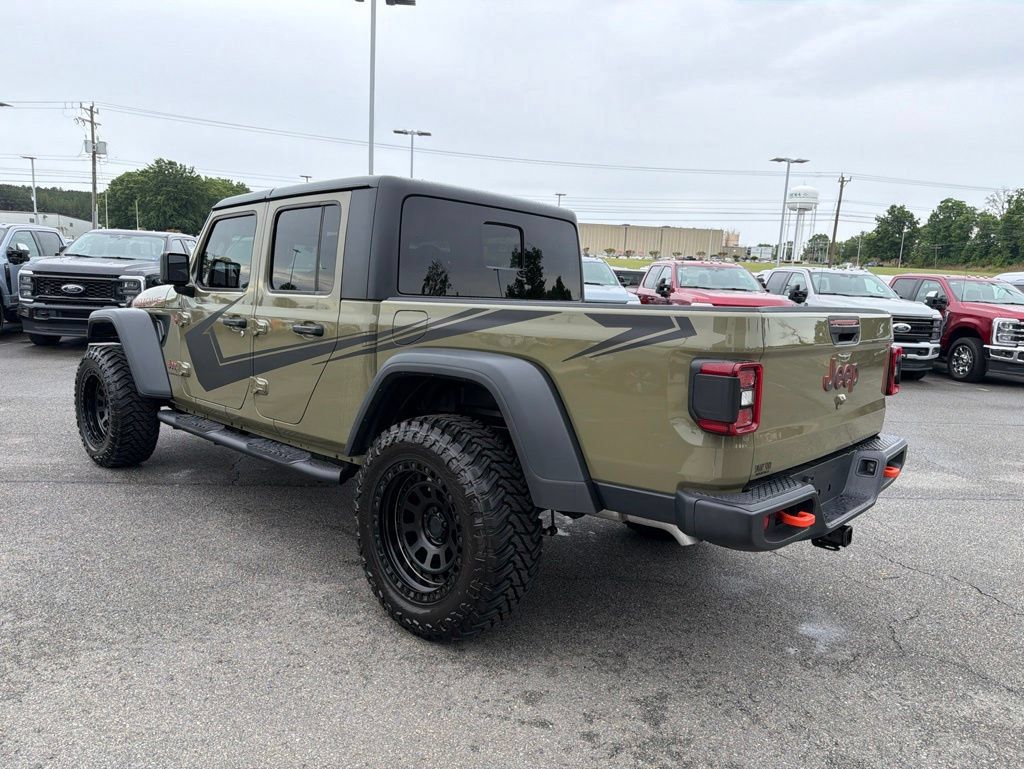 Used 2026 Jeep Gladiator Mojave AWD/4WD image 6
