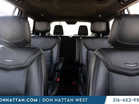 Used 2022 Cadillac XT6 Premium Luxury w/ Technology Package FWD image 15